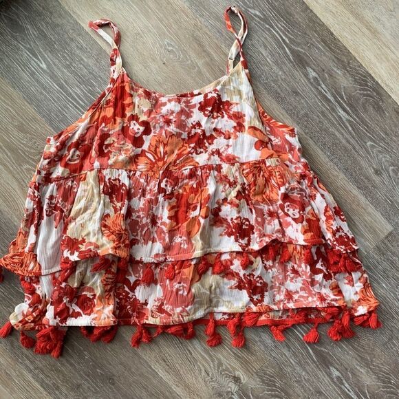 Pom Pom top - Picture 3 of 6